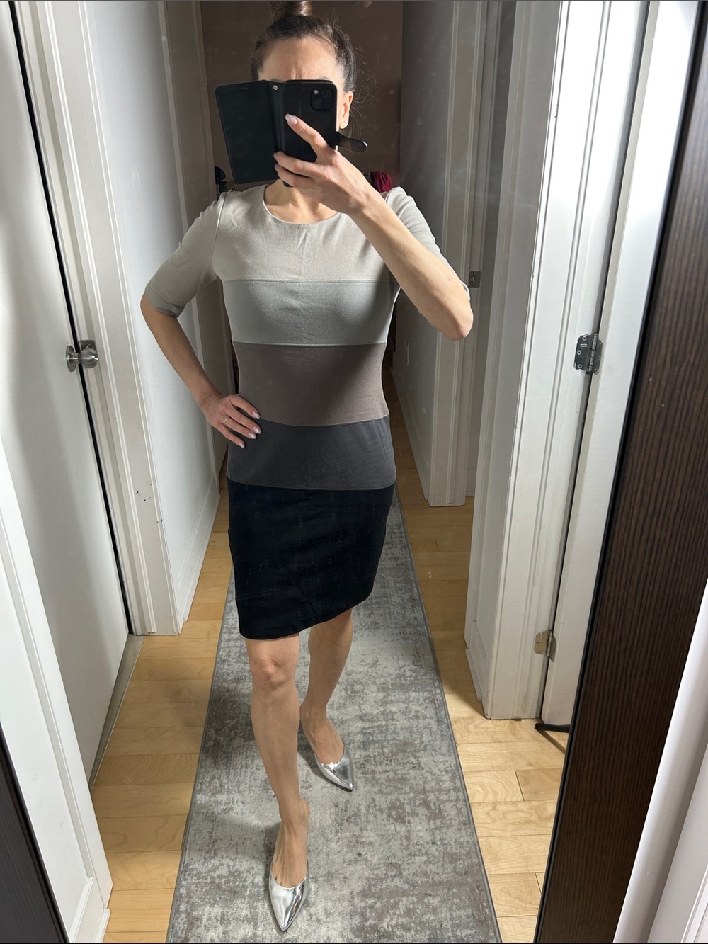 BCBGMAXAZRIA Colorblock Bodycon | Grey to Black | Bandage-Style Stretch Fit